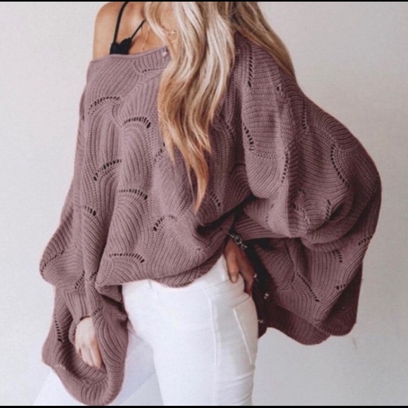 Sweaters - ‼️ 1 LEFT‼️ ash purple oversized sweater